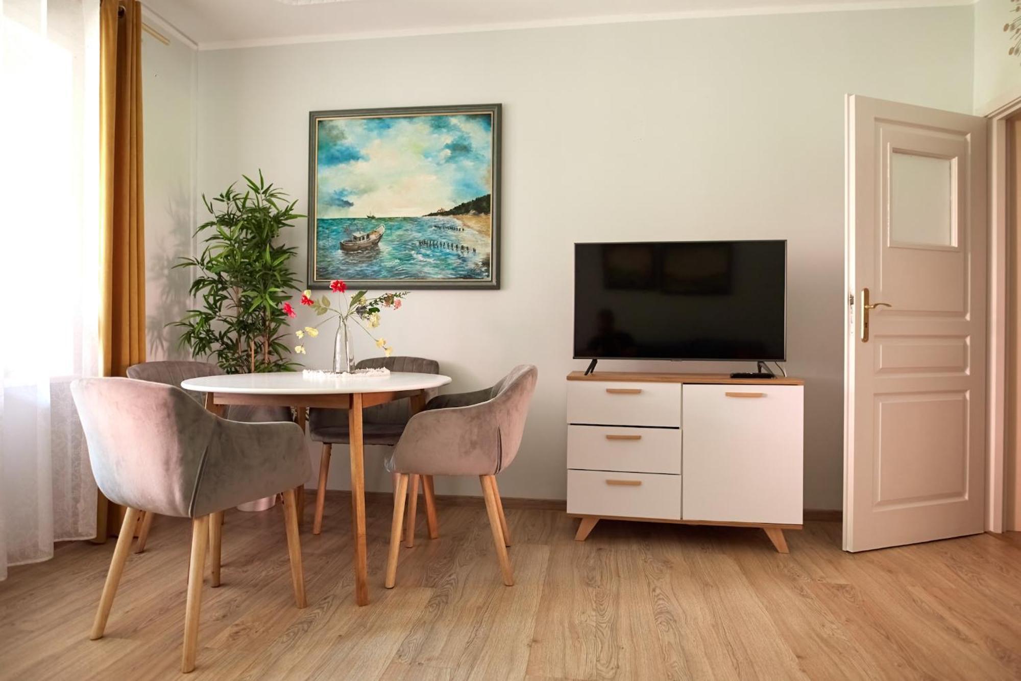 Osrodek Wypoczynkowy Relaks I Apartamenty Łeba Extérieur photo